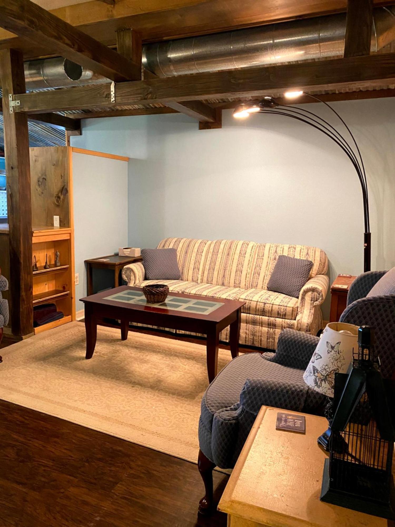 Fort White Bunkhouse Farm Stay מראה חיצוני תמונה